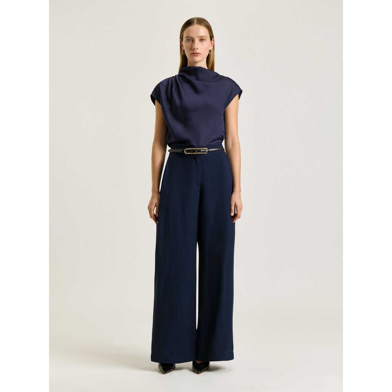 Veronika Maine Viscose Linen Wide Leg Tuck Pant image number 2